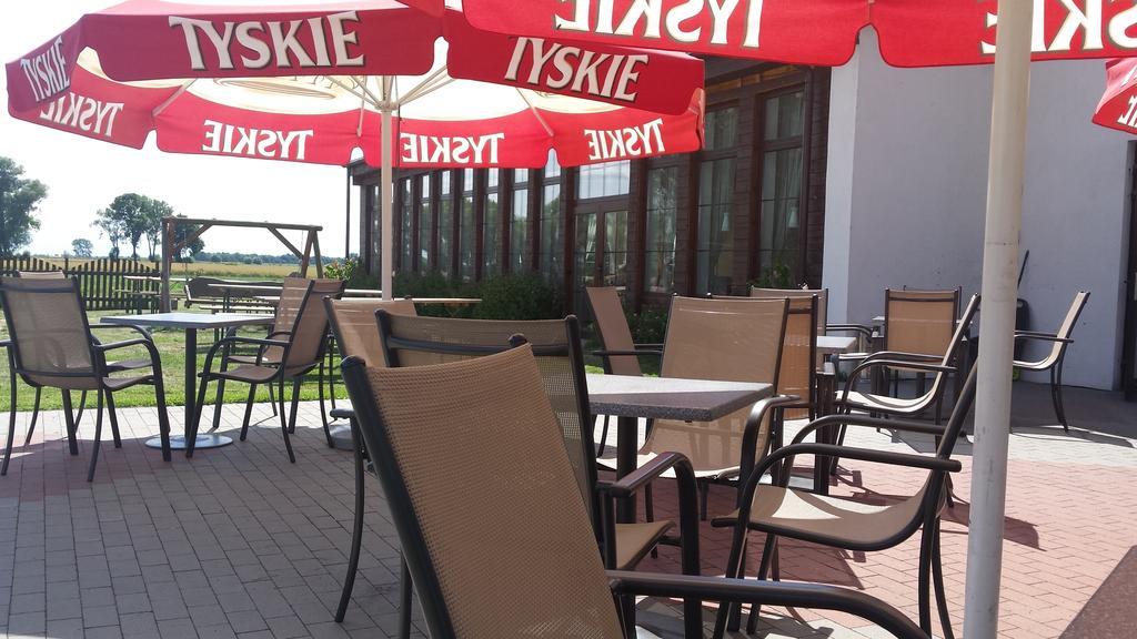 Pawlakowa Zagroda Hotel Grabiny-Zameczek Buitenkant foto
