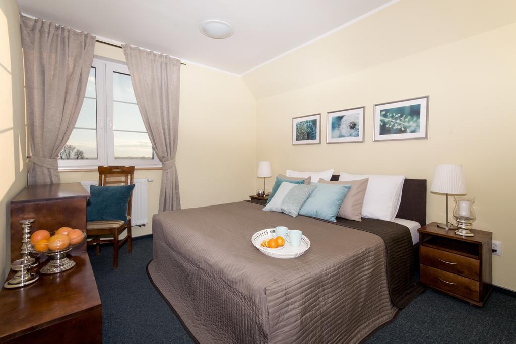 Pawlakowa Zagroda Hotel Grabiny-Zameczek Kamer foto